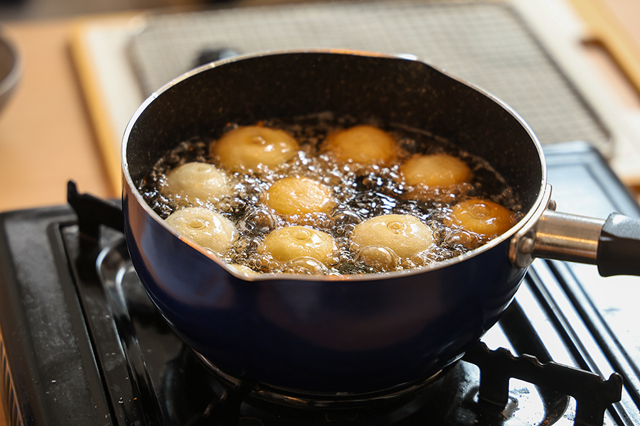 방울방울, 기름이 끓어오르면 