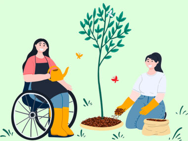 휠체어를 탄 여성과 머리를 묶은 여성이 화분에 물을 주는 일러스트 그림